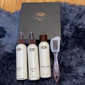 UGG sheepskin care kit